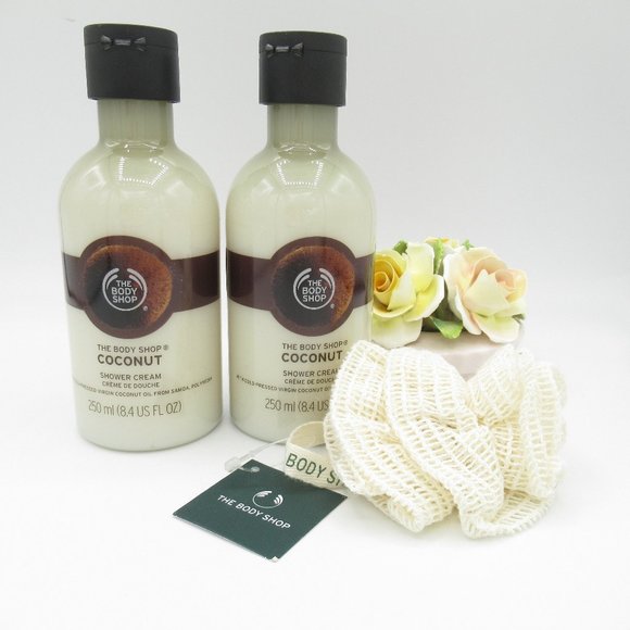 The Body Shop Bath & Body Bundle Of 2 The Body Shop Shower Cream 84